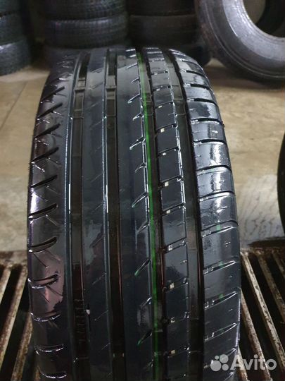 Viatti Strada Asimmetrico 225/45 R17
