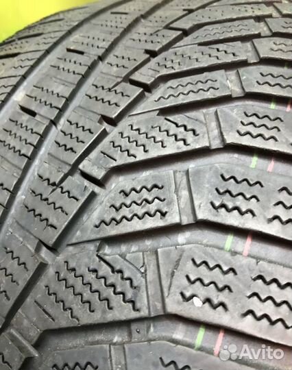 Hankook Winter I'Cept Evo2 W320 245/40 R18