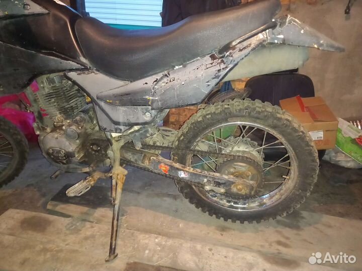 Racer Pantera 200