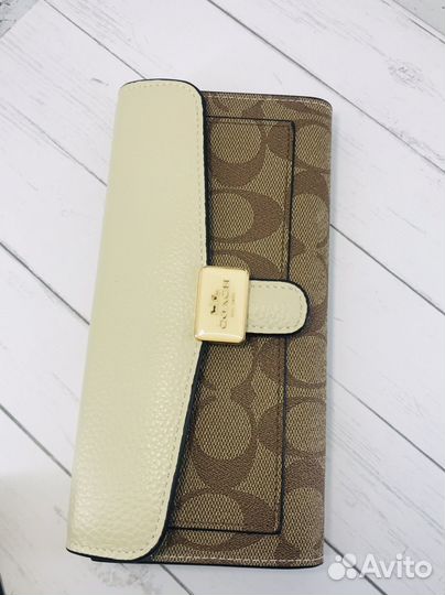 Женский кошелек Coach натуральная кожа