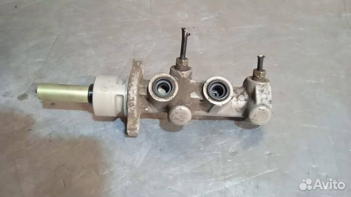 Бачок расширительный Ford C-Max 2 2013 3M5H8K218