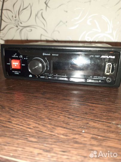 Автомагнитола alpine ute-72bt