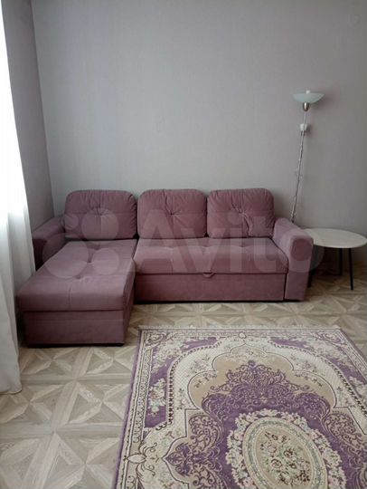 1-к. квартира, 42 м², 1/3 эт.