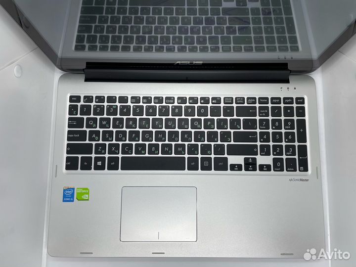 Игровой ноутбук Asus с сенсорным экраном