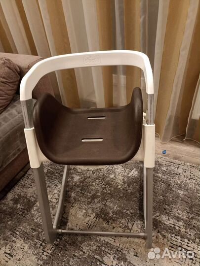 Детский стульчик для кормления chicco