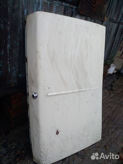 Крышка багажника, капот газ 2410