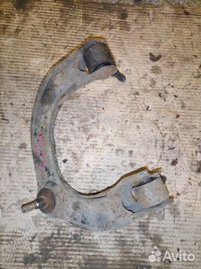 Рычаг передний правый Kia Magentis 1