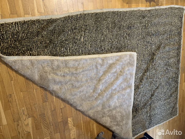 Одеяло шерстяное