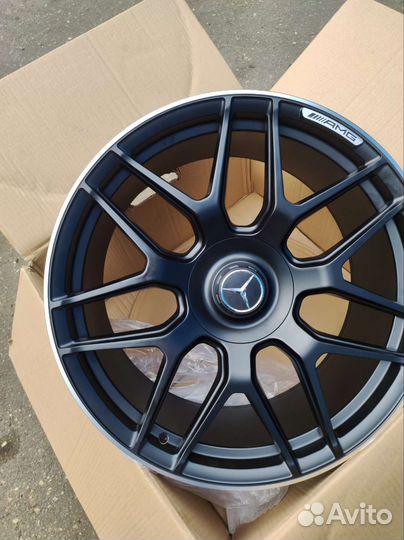 Диски на мерседес Гелендваген r22 5x130new