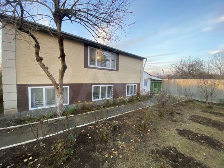 Дом 70 м² на участке 11 м² (Азербайджан)