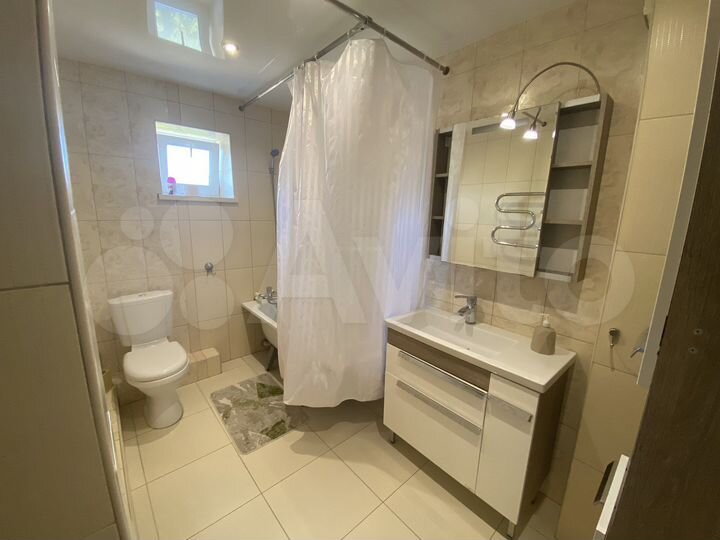 3-к. квартира, 90 м², 4/5 эт.