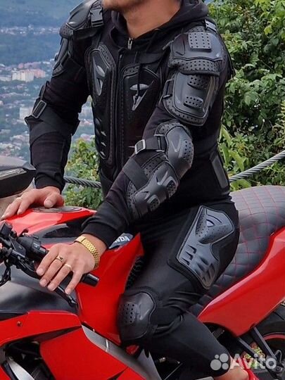 Мотоциклетная экипировка