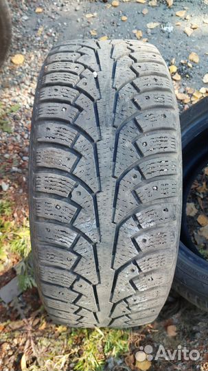 Nokian Tyres Entyre 215/50 R17