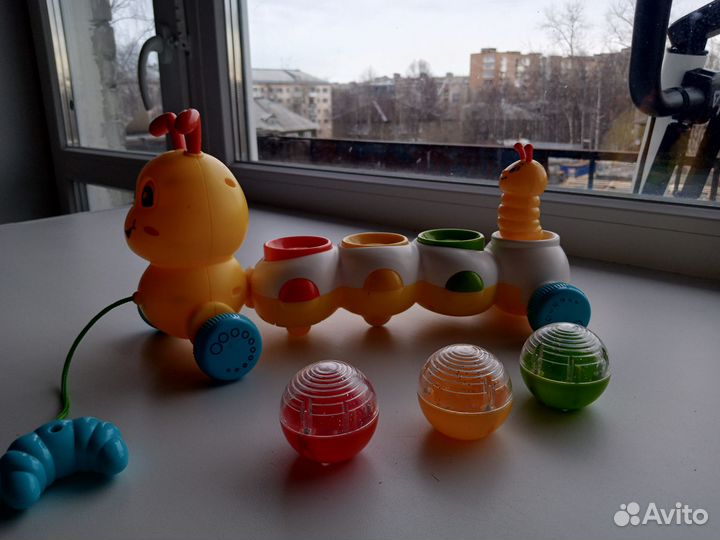 Развивающие игрушки для малышей