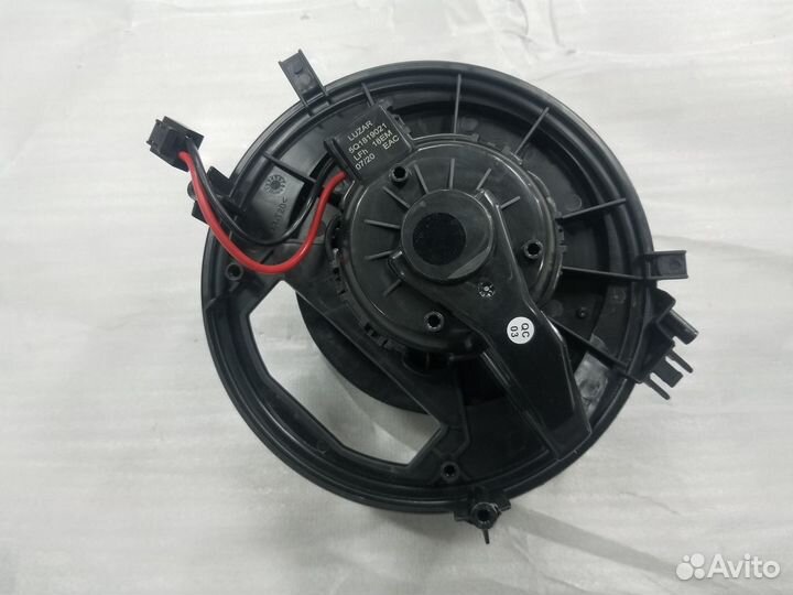 Мотор отопителя Шкода Октавия А7