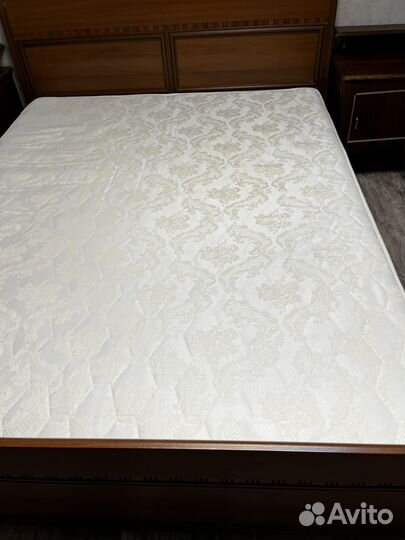 Матрас 160х200 бу
