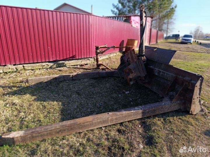 Лопата с брусом, навеской на дт75