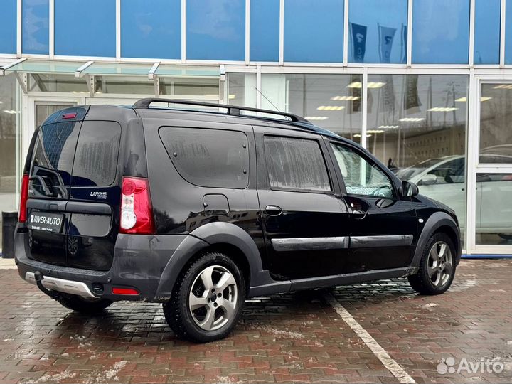ВАЗ Largus Cross 1.6 МТ, 2017, 193 424 км