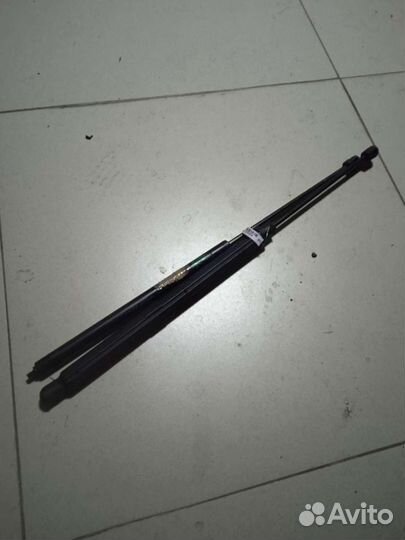 С 203 мерседес амортизаторы капота