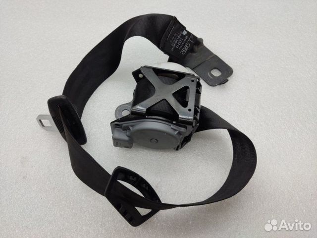 Ремень безопасности задний Audi A8 D4 ctga 2017