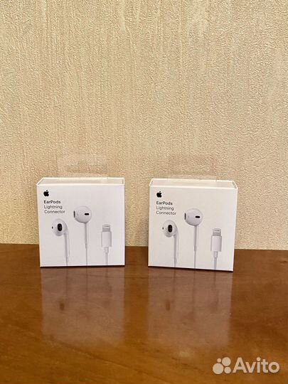 Проводные наушники Apple EarPods Lightning (новые)