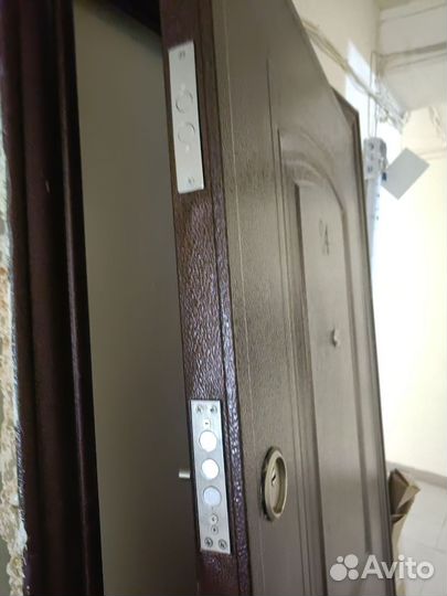 Дверь входная бу