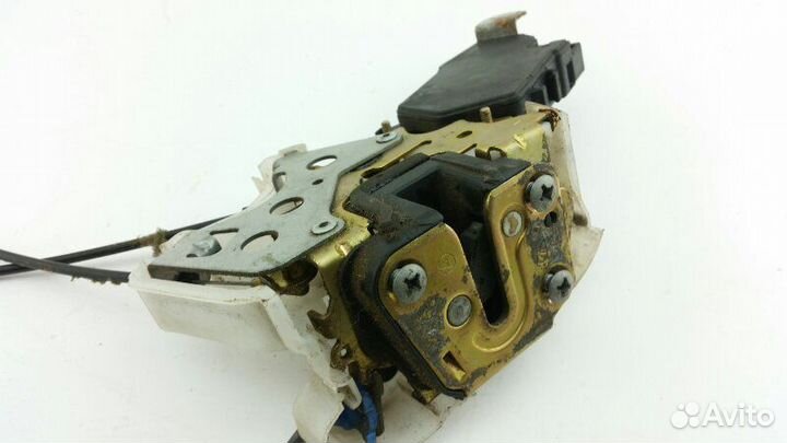 Замок двери передний левый Subaru Tribeca WXE