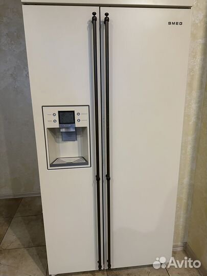 Холодильник smeg бу Smeg SBS800P1