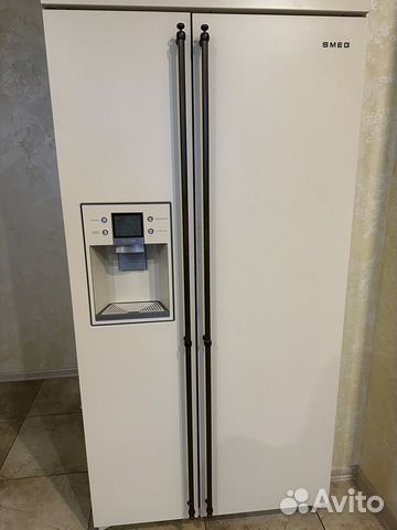 Холодильник smeg бу Smeg SBS800P1