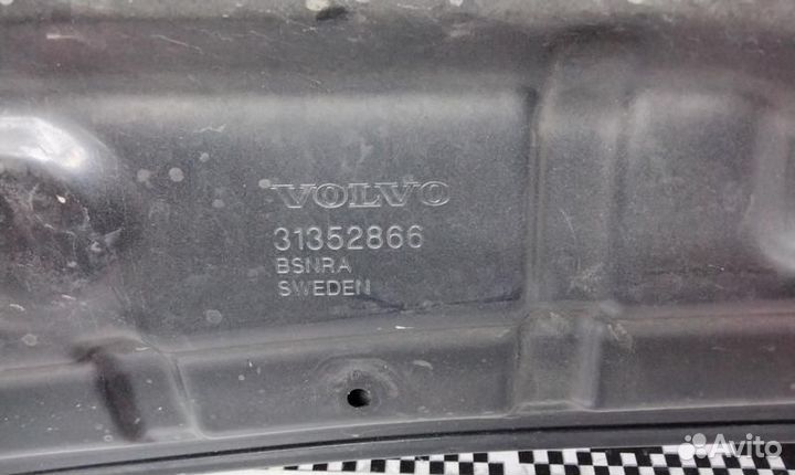 Капот Volvo XC90 2