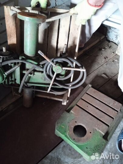 Сверлильный станок