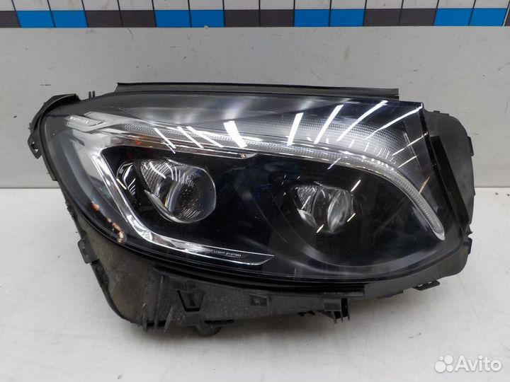 Фара правая Mercedes-Benz GLC
