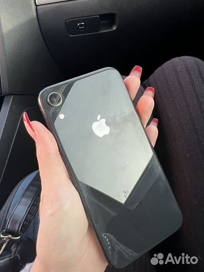 iPhone Xr, 64 ГБ