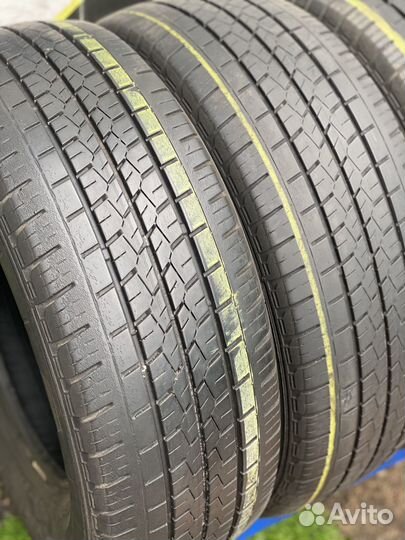 Bridgestone Duravis R410 215/65 R15C 104T