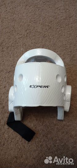 Форма и защита для тхеквондо