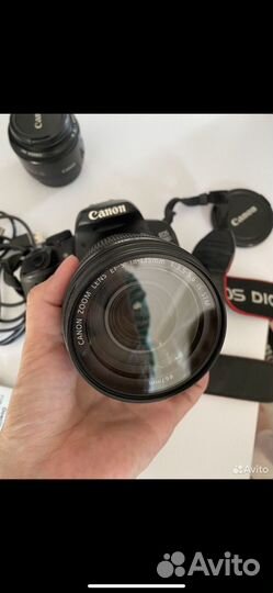 Зеркальный фотоаппарат