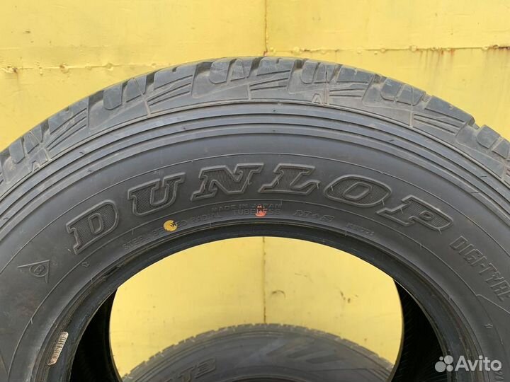 Dunlop Grandtrek AT3 235/70 R16 106S