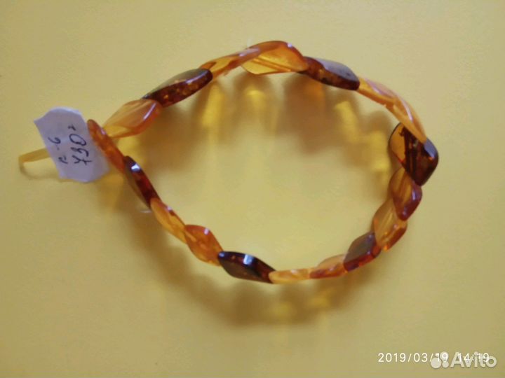 Браслет из натурального янтаря. Новый