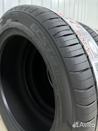 Kumho Ecsta HS52 185/55 R15