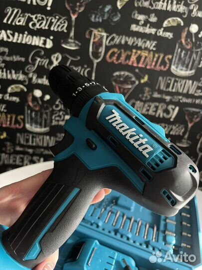 Дрель шуруповерт makita новый 48V