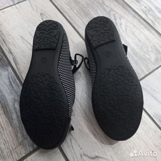 Туфли детские 30 размер новые