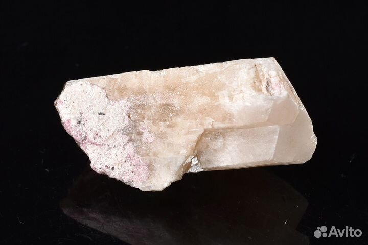 Кристалл. Данбурит. Лот №663