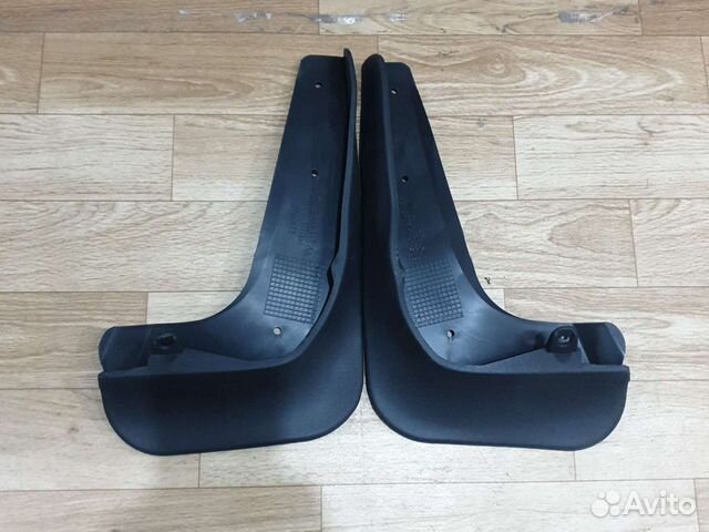 Брызговики передние форд 3