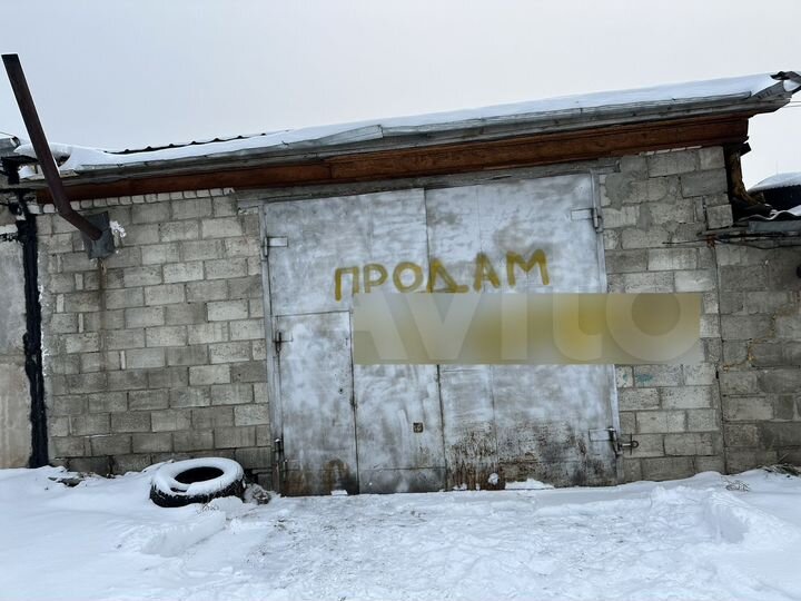 Гараж, > 30 м²