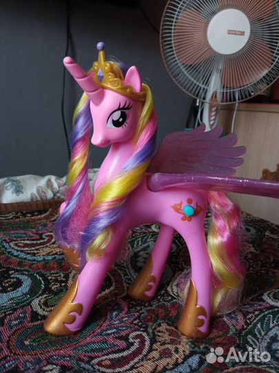 My Little Pony принцесса каденс