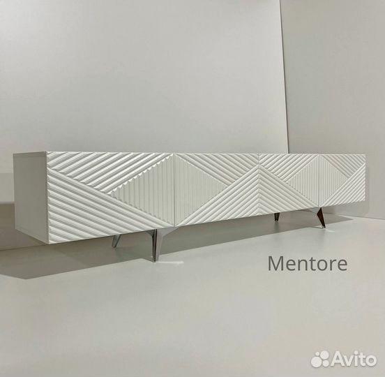 Тумба тв Bravo (на опорах или подвесная)