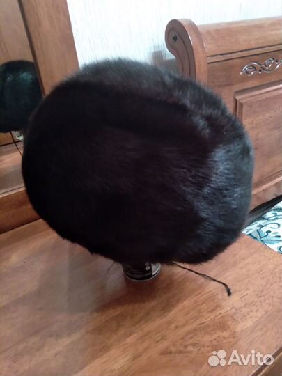 Шляпки осенние и зимние, береты