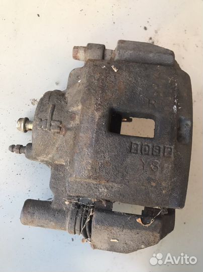 Суппорт передний Мазда 626ge