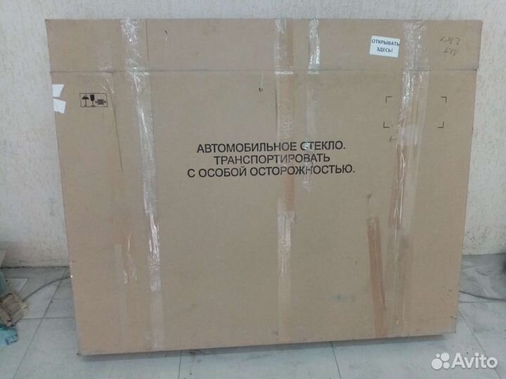 Заднее стекло LADA Vesta