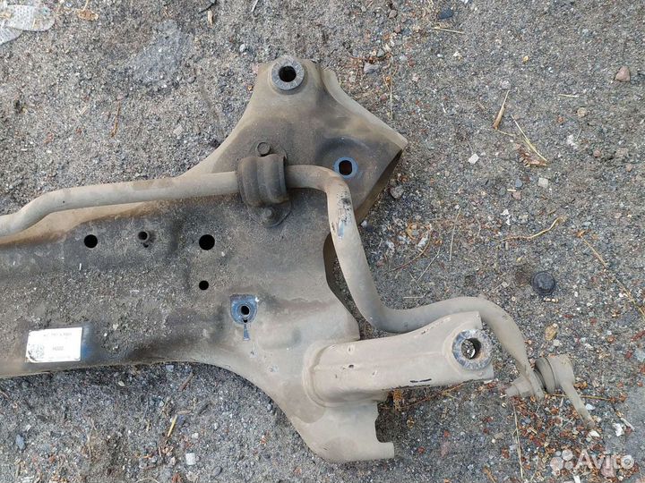 Передний подрамник hyundai solaris 2